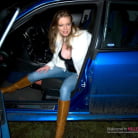 Holly XX in 'Cumming Back For More'