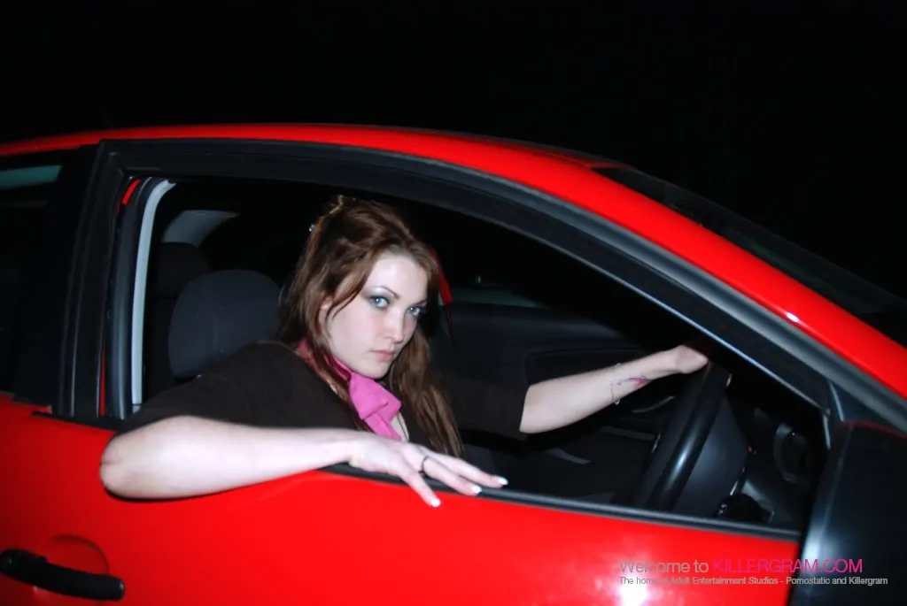 Tamara Grace - High Class Dogging | Picture (3)