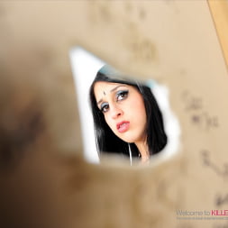 Indian Teen Glory Hole
